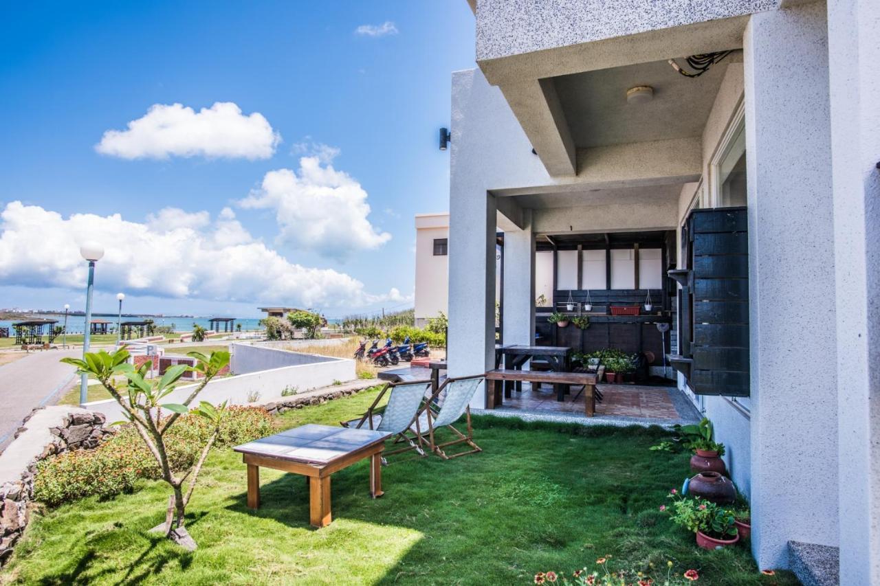Malibu Oceanview Homestay Magong Esterno foto